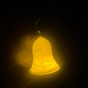 3D Litofan Yılbaşı Çan Dekoru – LED Işıklı Noel Ev Manzaralı Gece Lambası | Yılbaşı Hediyesi